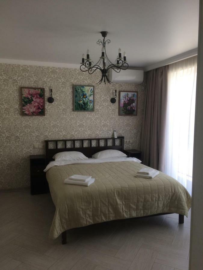 Guest House Гости Пицунда Екстериор снимка